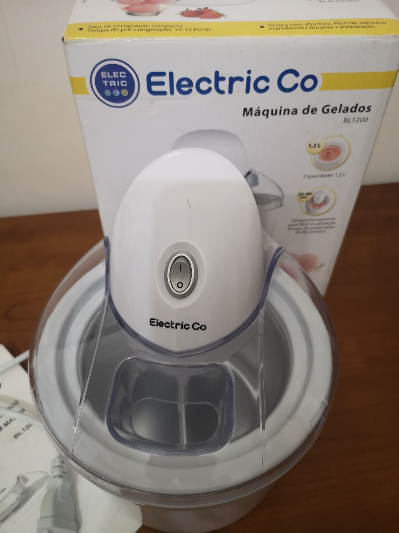 Máquina de fazer gelados caseiros Electric Co