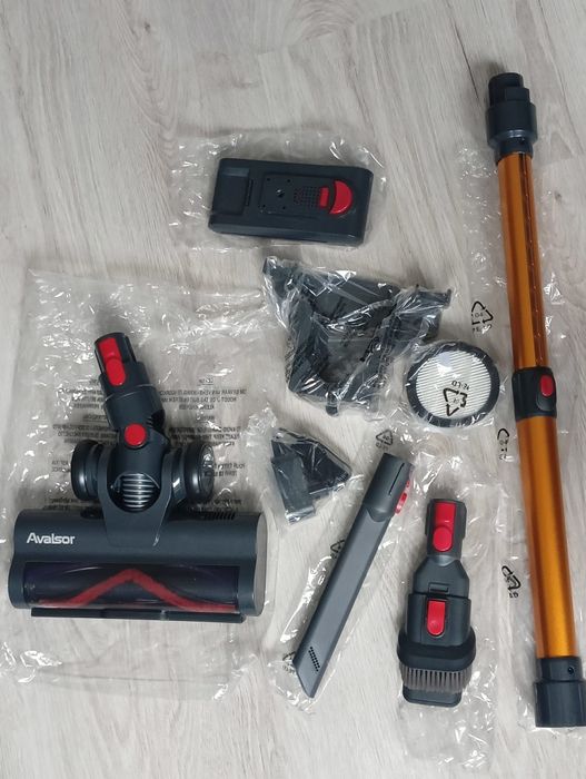 Odkurzacz akumulatorowy Avalsor 45000 Pa/550 W/70 min, 1,5 l, bezprzew