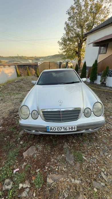 W210. 2.2cdi 2001.р продам