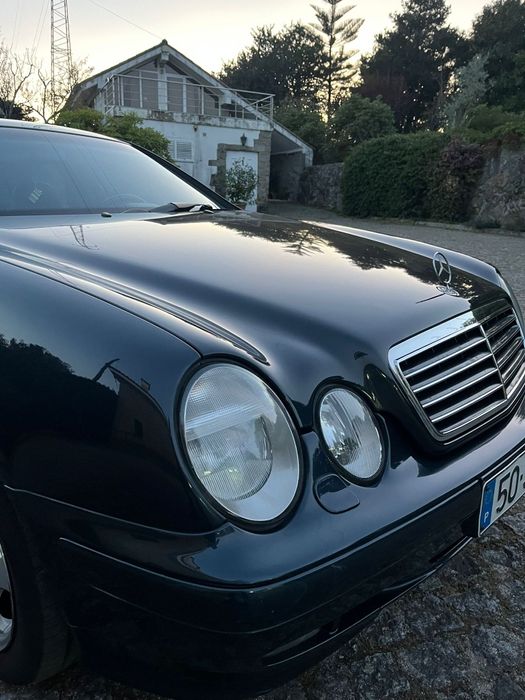 Mercedes CLK 200 Kompressor de 2001, versão Fase 2 (facelift)