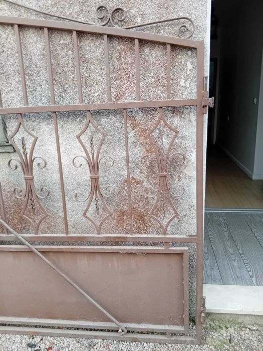 Portão de ferro trabalhado