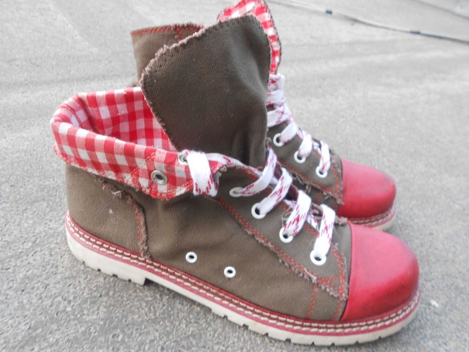 Кеди-ботинки  женские  39-40рр