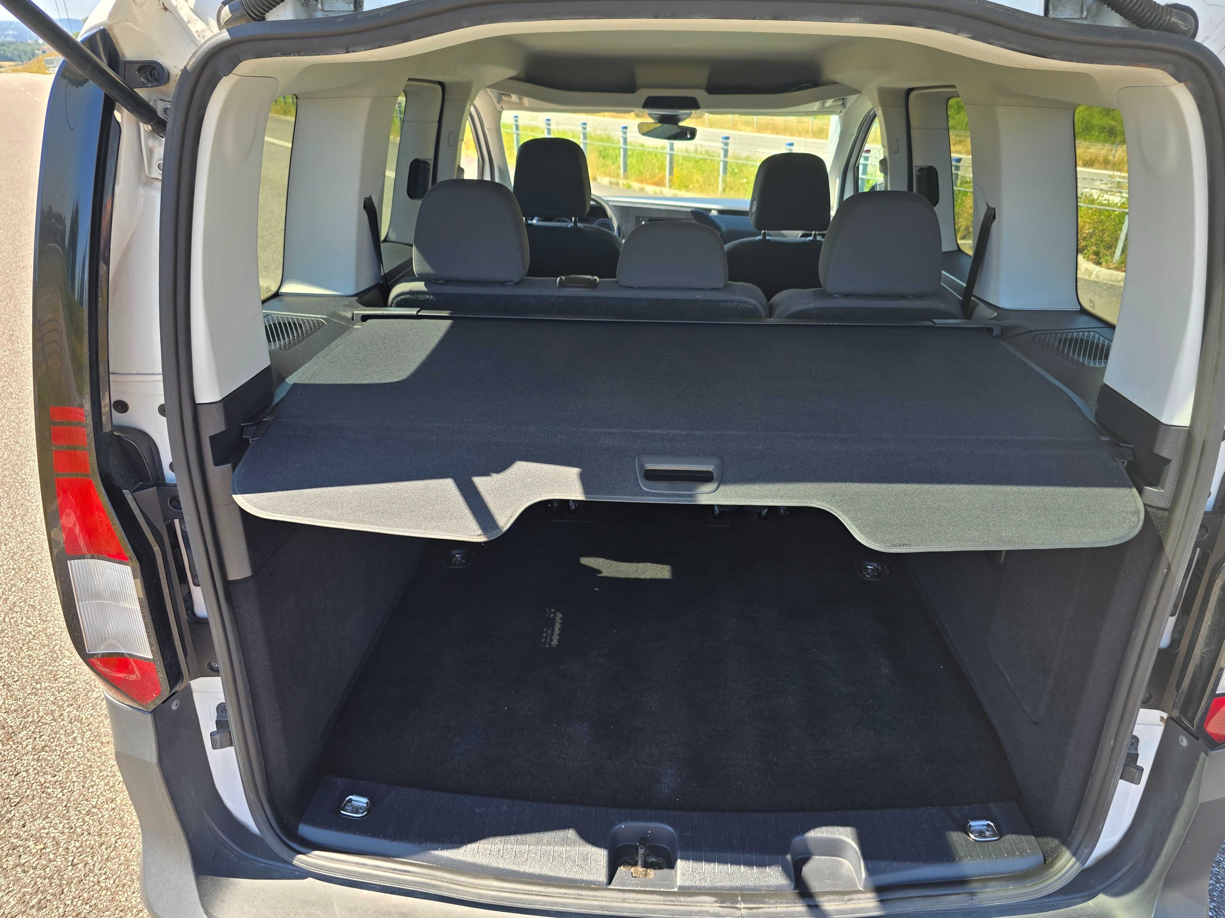 Volkswagen Caddy 2.0 TDI rok 2021