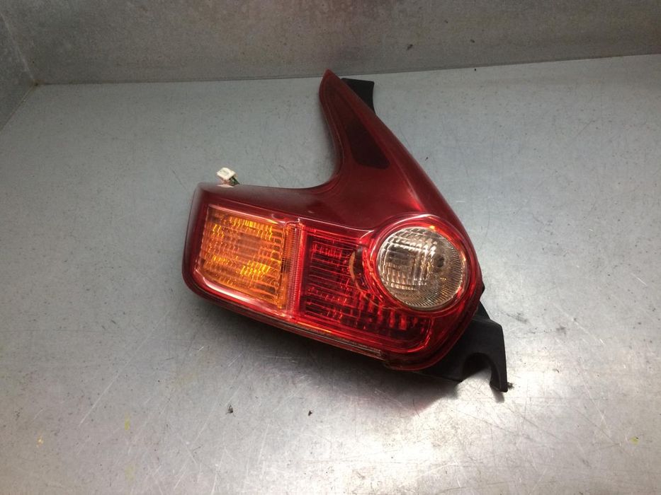 Farolim esquerdo NISSAN Juke (F15)