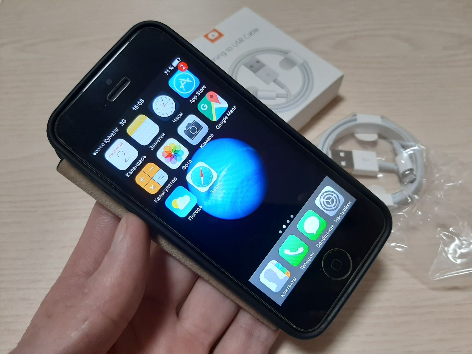 Телефон"iPhone 5"16GB