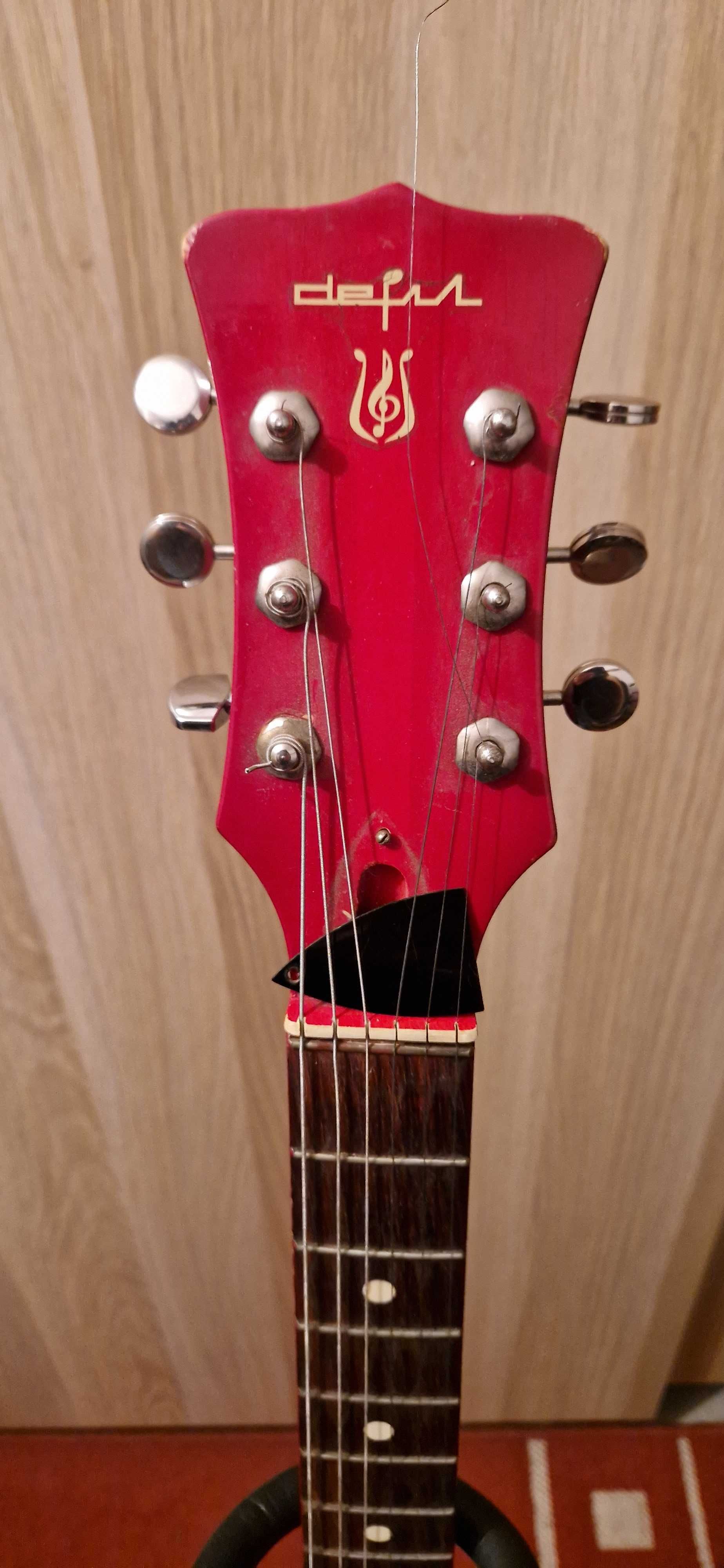 Defil Aster gitara (plus oryginalny pokrowiec)