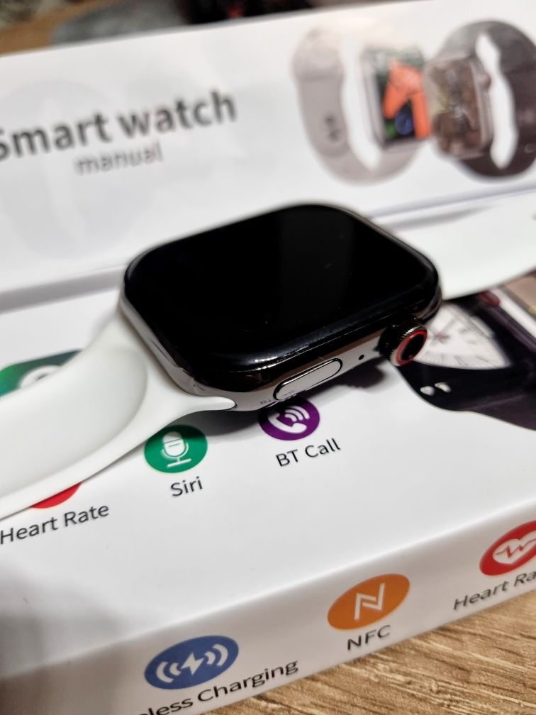 Smartwatch S9 biały
