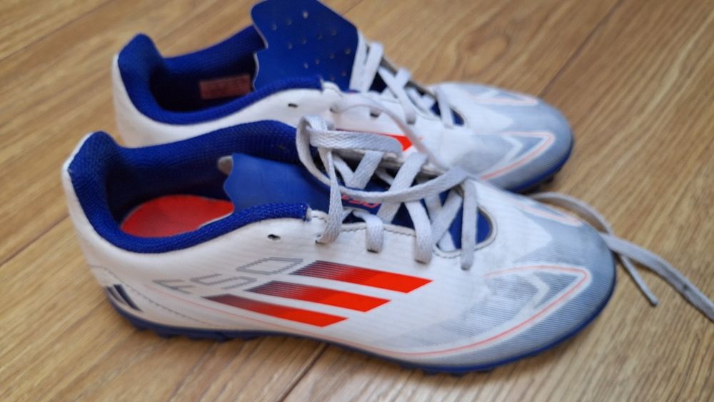 Turfy adidas piłka nożna