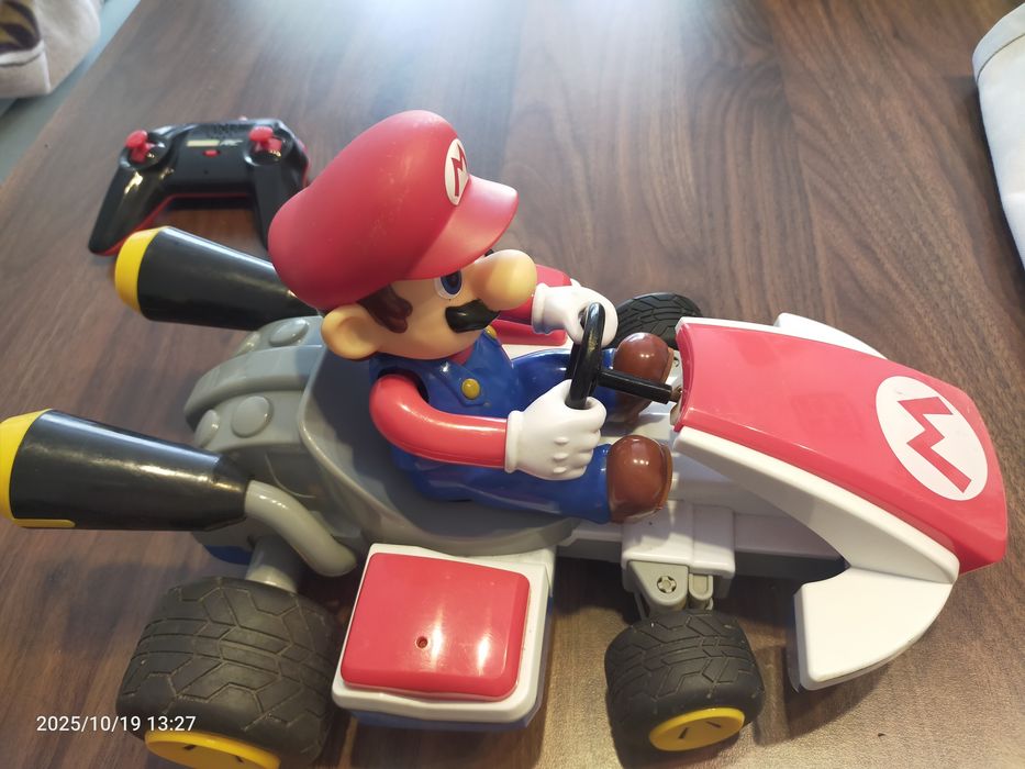 Super Mario 2.4 GHz.
