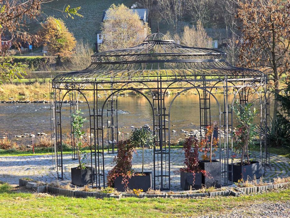 Altana metalowa okrągła