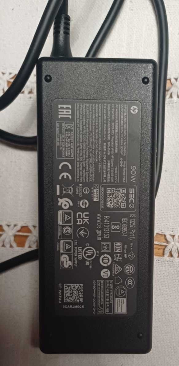 Carregador HP AC Adapter 90W PRATICAMENTE NOVO