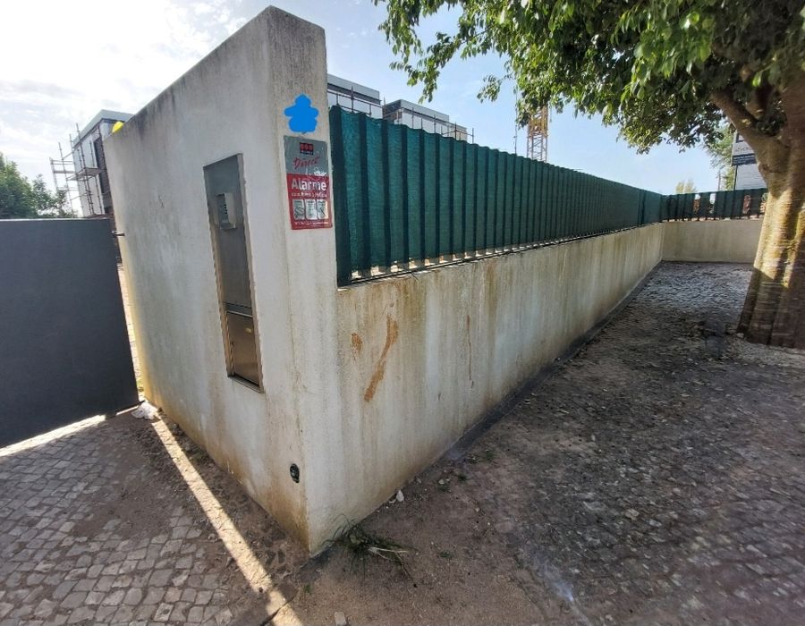 Gradeamento em ferro