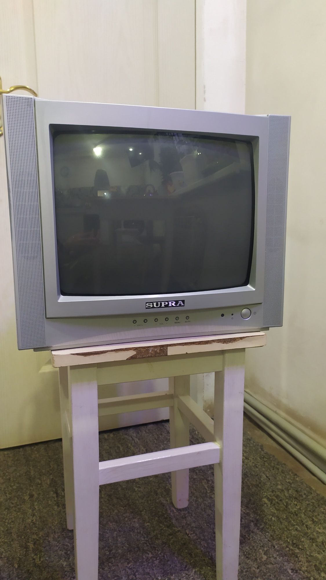 Телевизор Supra  S-14N2A
