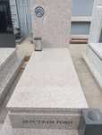 Nagrobki granitowe