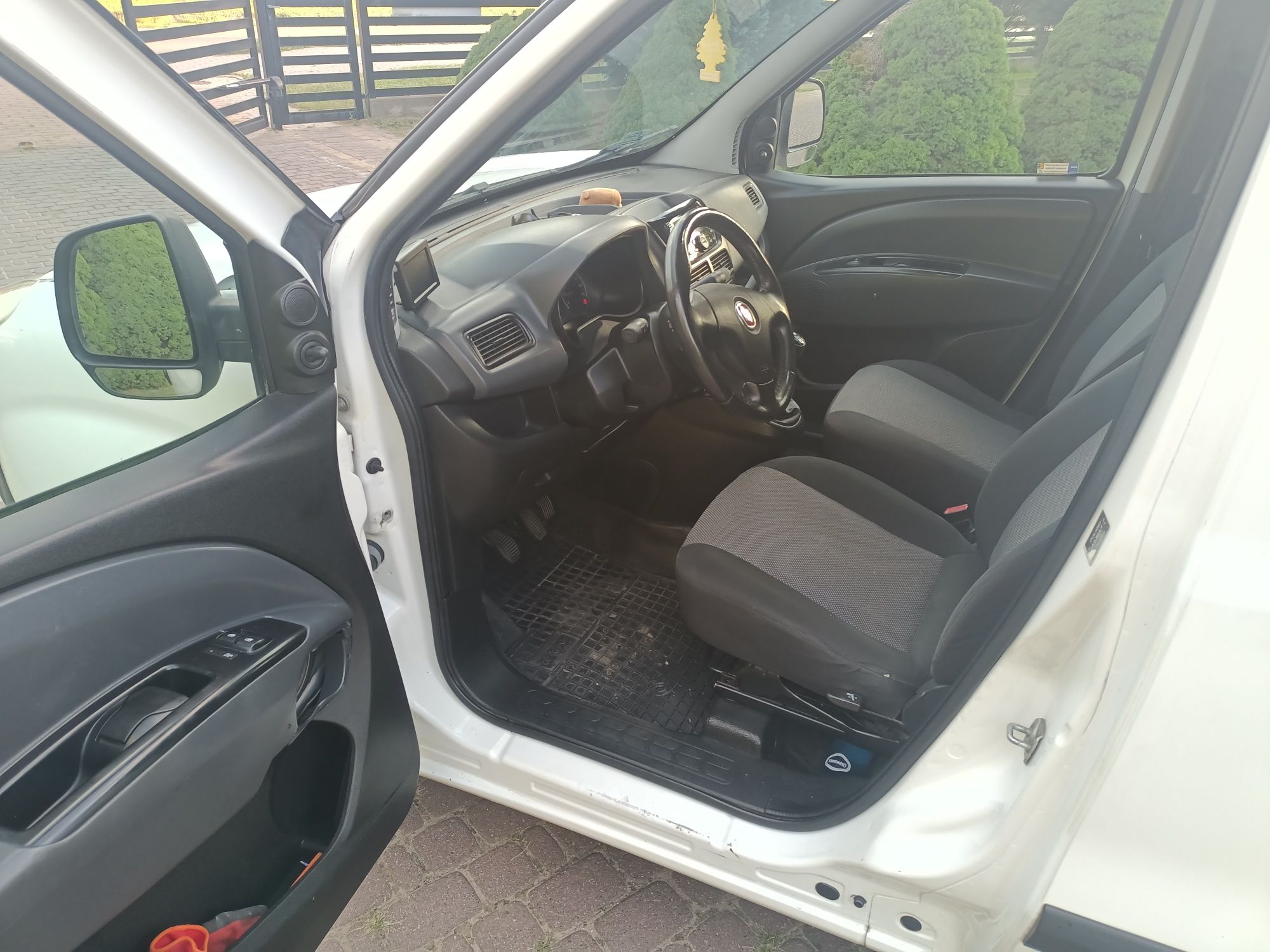 Fiat Doblo 1.3 2011r