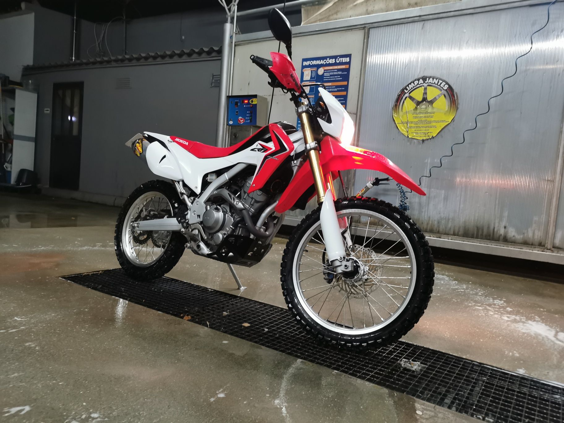 Honda CRF 250L como nova 8900km