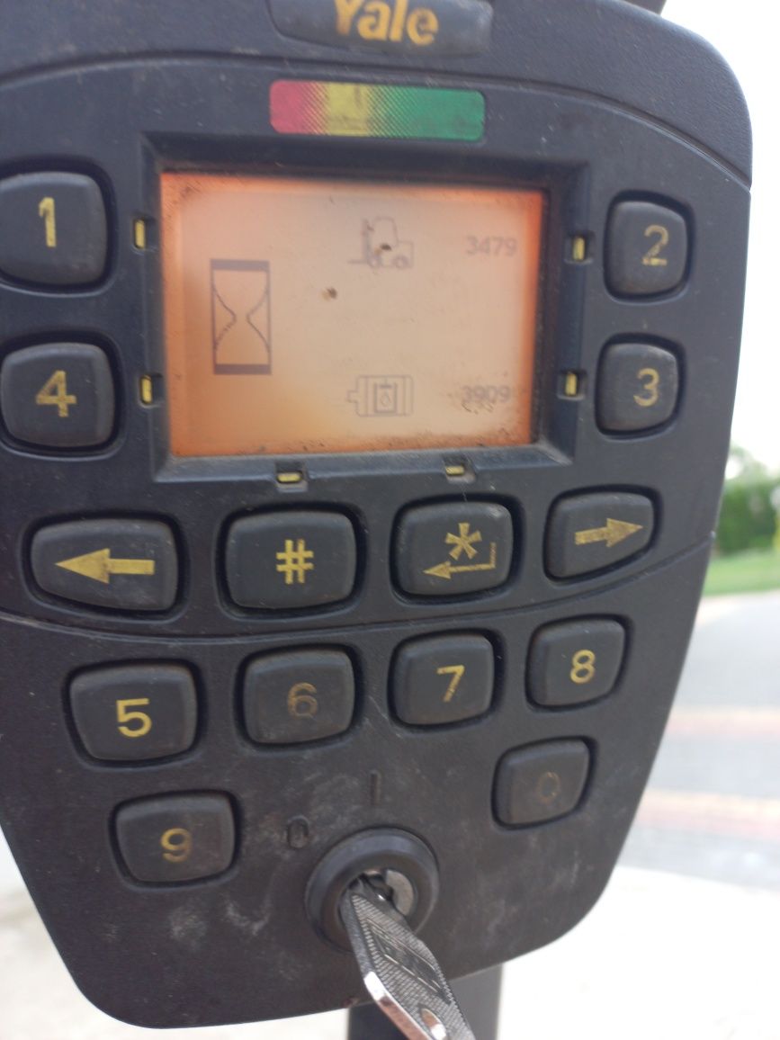 Wozek widłowy elektryczny, sadowniczy, Yale Erp, jak linde e16, przebi