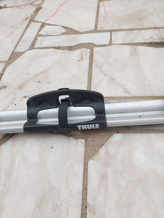 Suporte bicicletas Thule + 2 barras carro