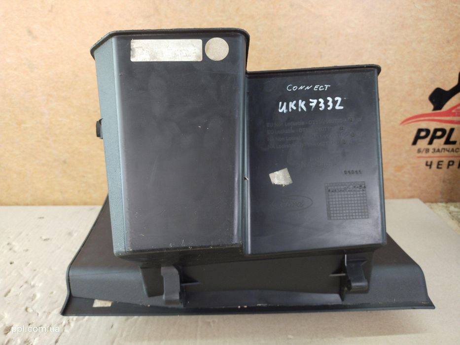 Ford Transit Connect II Mk2 2012-2019 бардачок DT11-V060T10-AGW