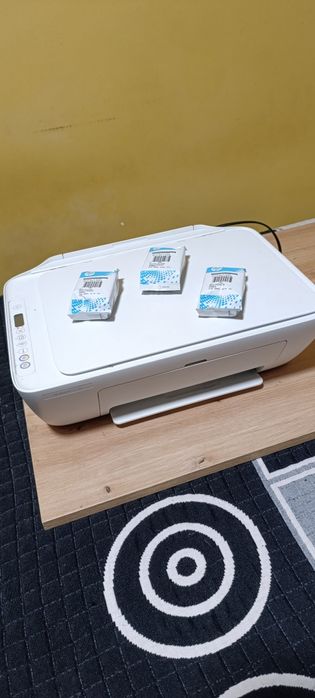 Impressora HP Deskjet 2710e