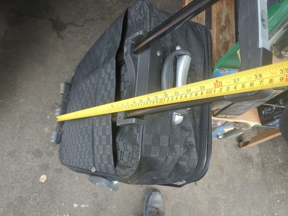 чемодан на колесах большой