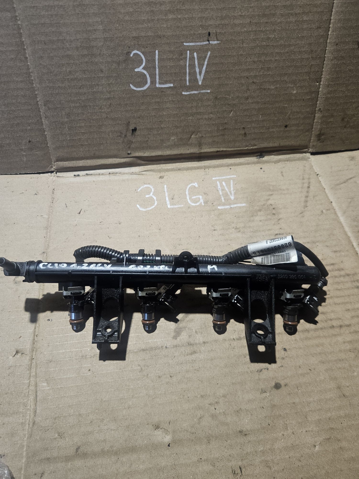 Listwa wtryskowa wtryski renault clio III 1.2 16V benzyna