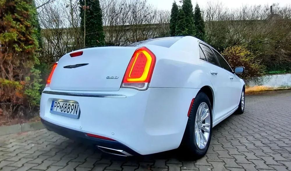 Chrysler 300C Piękna Limuzyna Zadbany PERFEKCYJNY stan ZAMIANA Butla70l