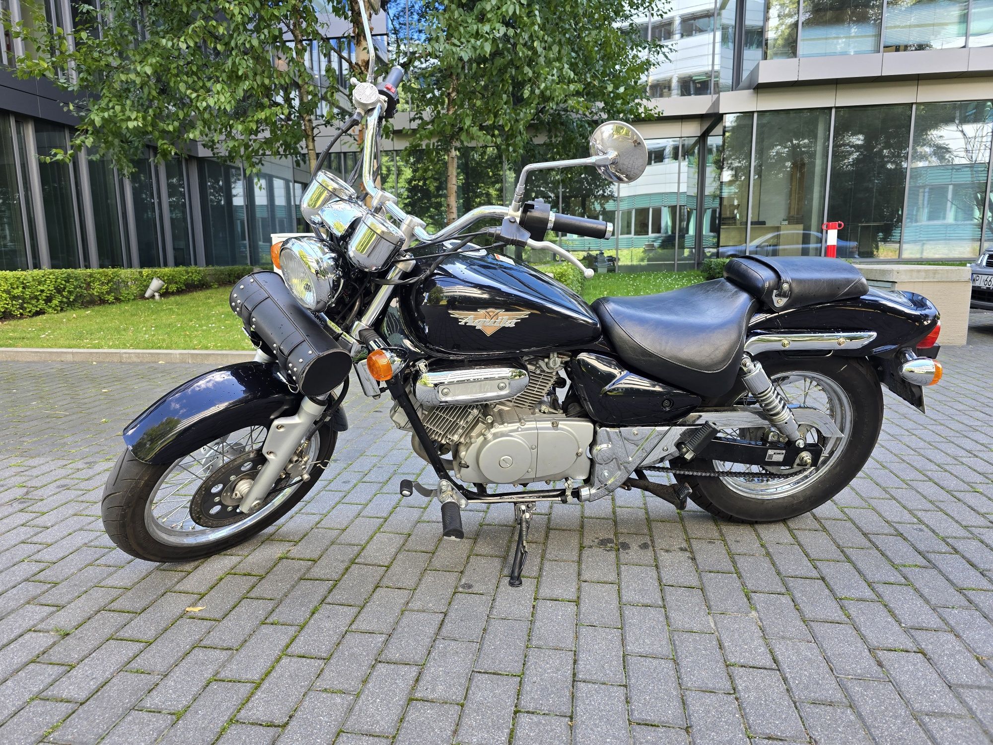 Hyosung Aquila GV 125, stan bdb, zarejestrowany, limitowana wersja!