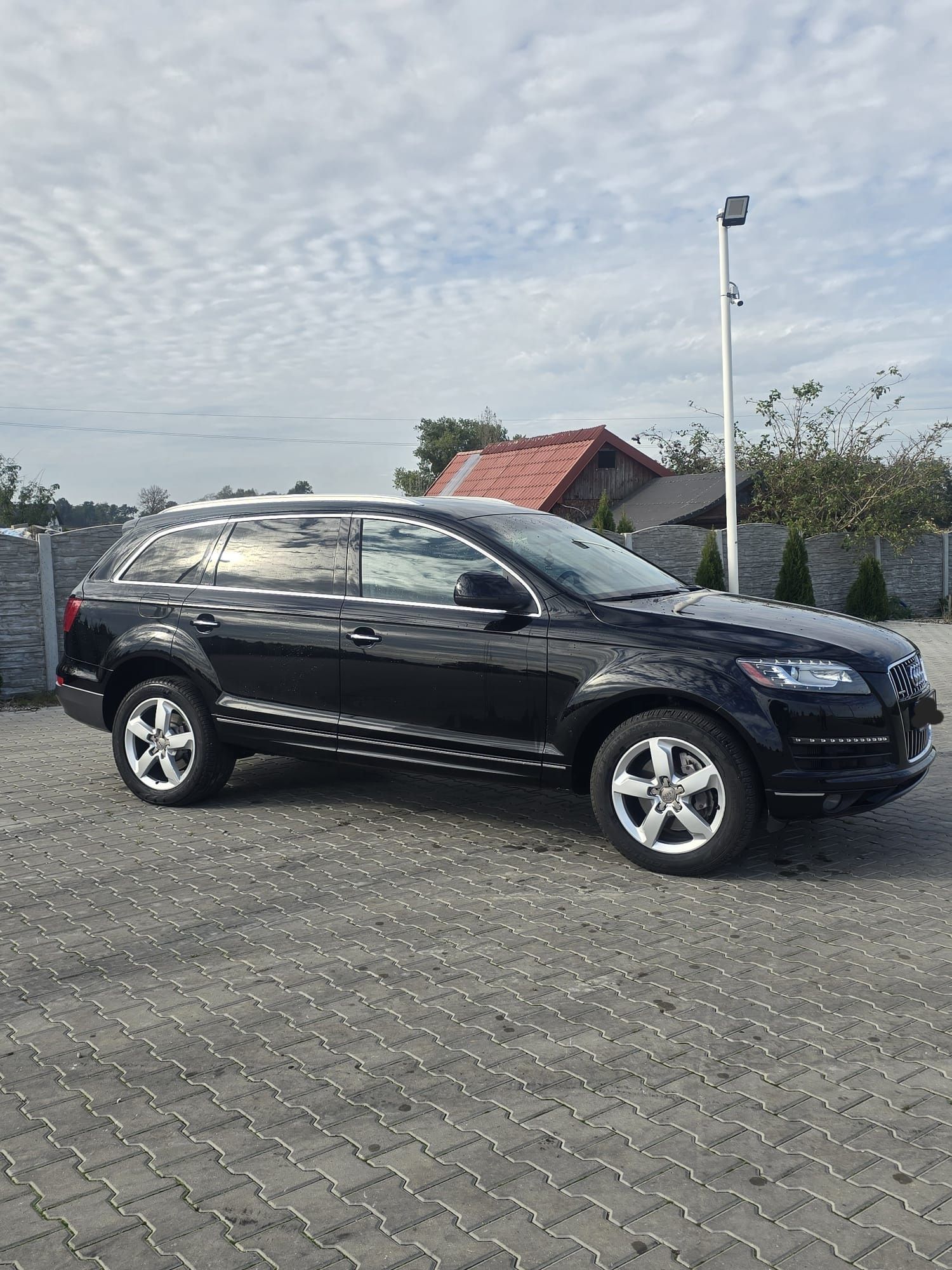 Audi Q7 niski oryginalny przebieg