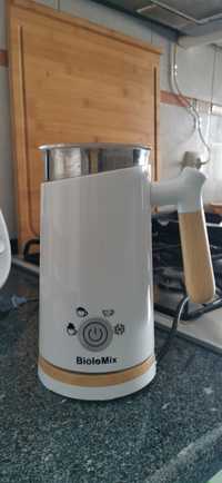 Máquina espuma de leite