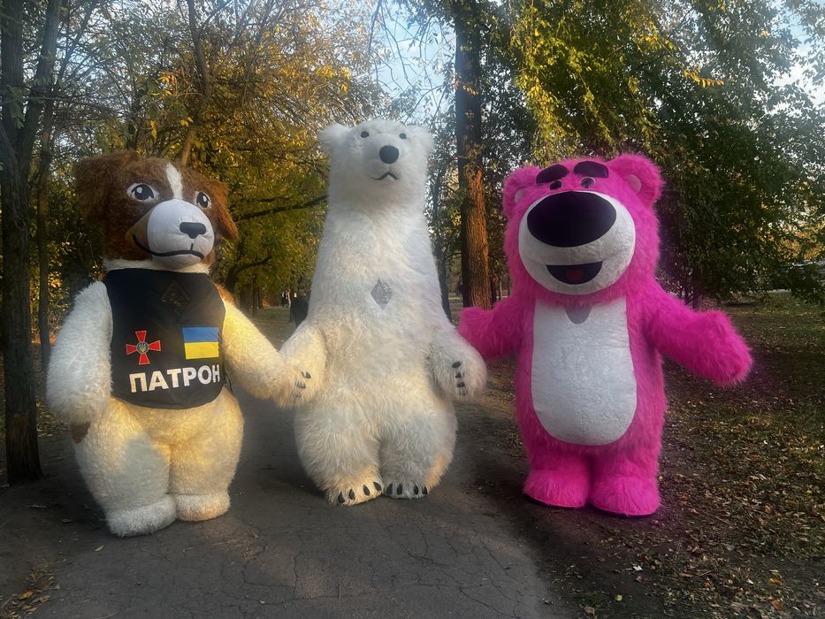 Продам ростовые костюмы