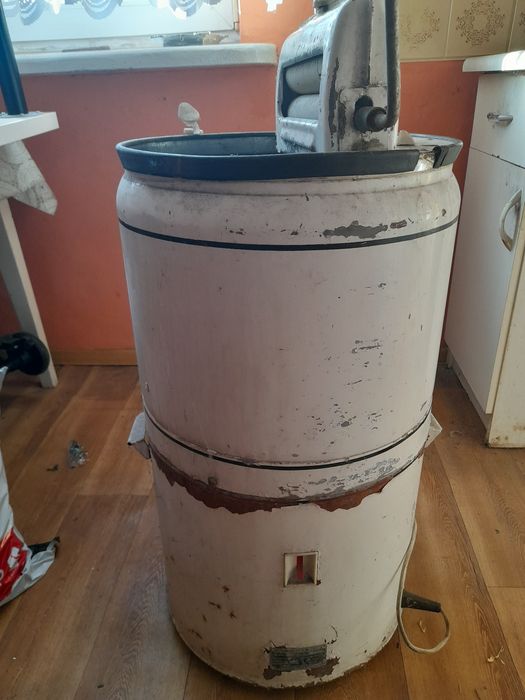 Sprzedam pralkę wirnikową