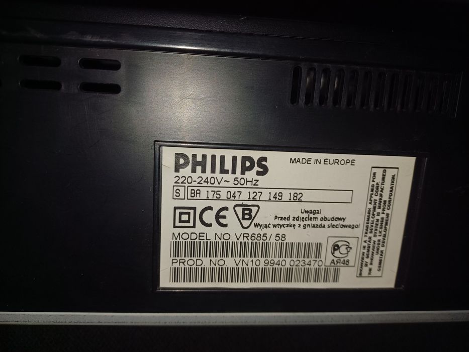 Magnetowid Philips VR685.