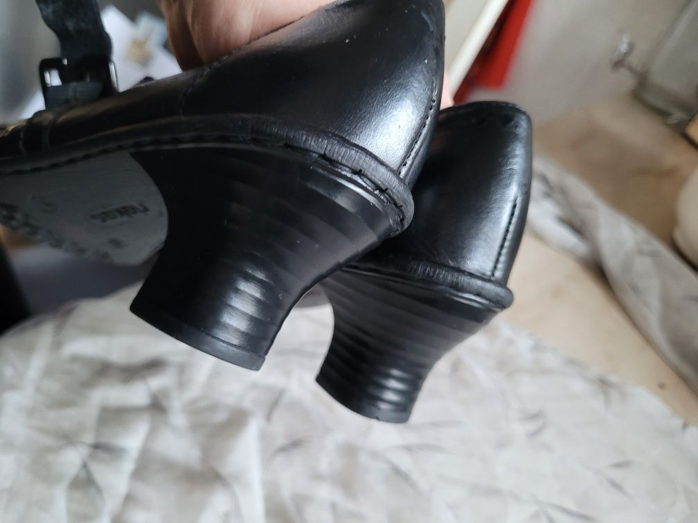 Buty czułenka Rieker r 36 skóra Stan super obcas