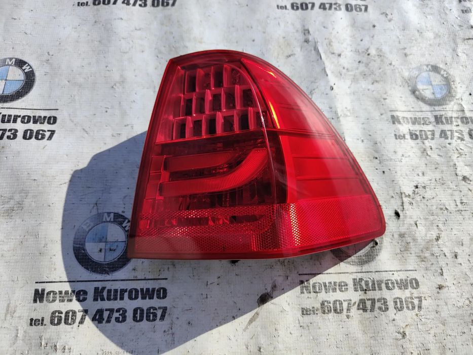 BMW E91 LCI Lampa tylna prawa narożna w błotnik LED 4871738
