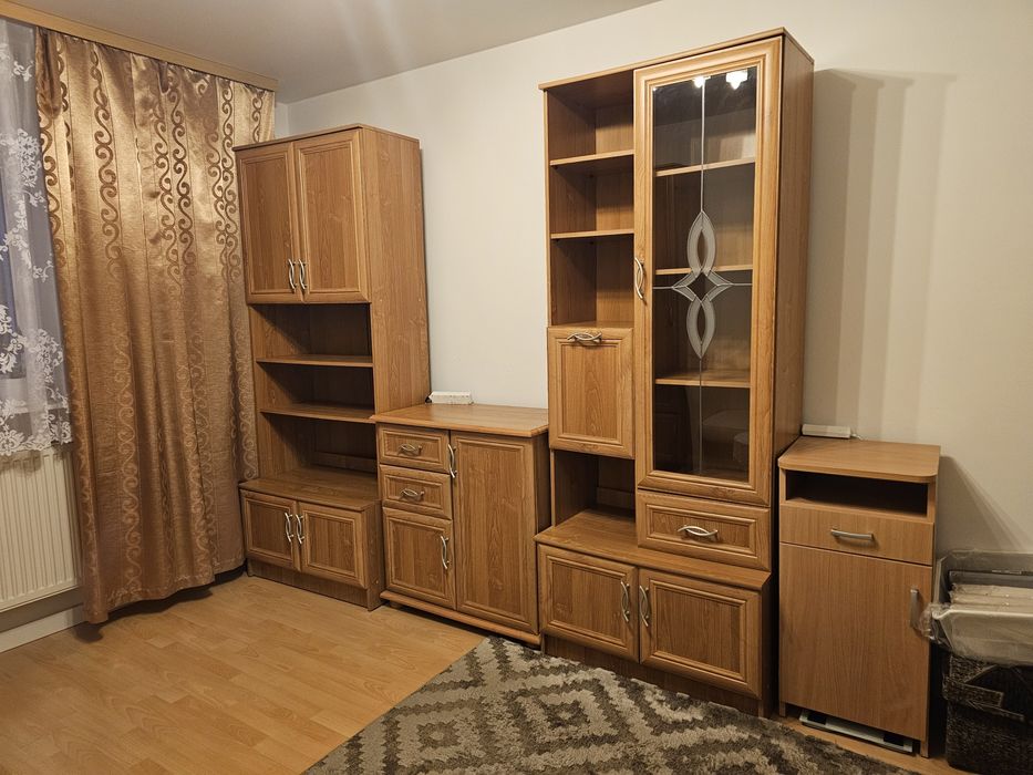 REZERWACJA Meble regał komoda wersalka witrynka oddam za darmo