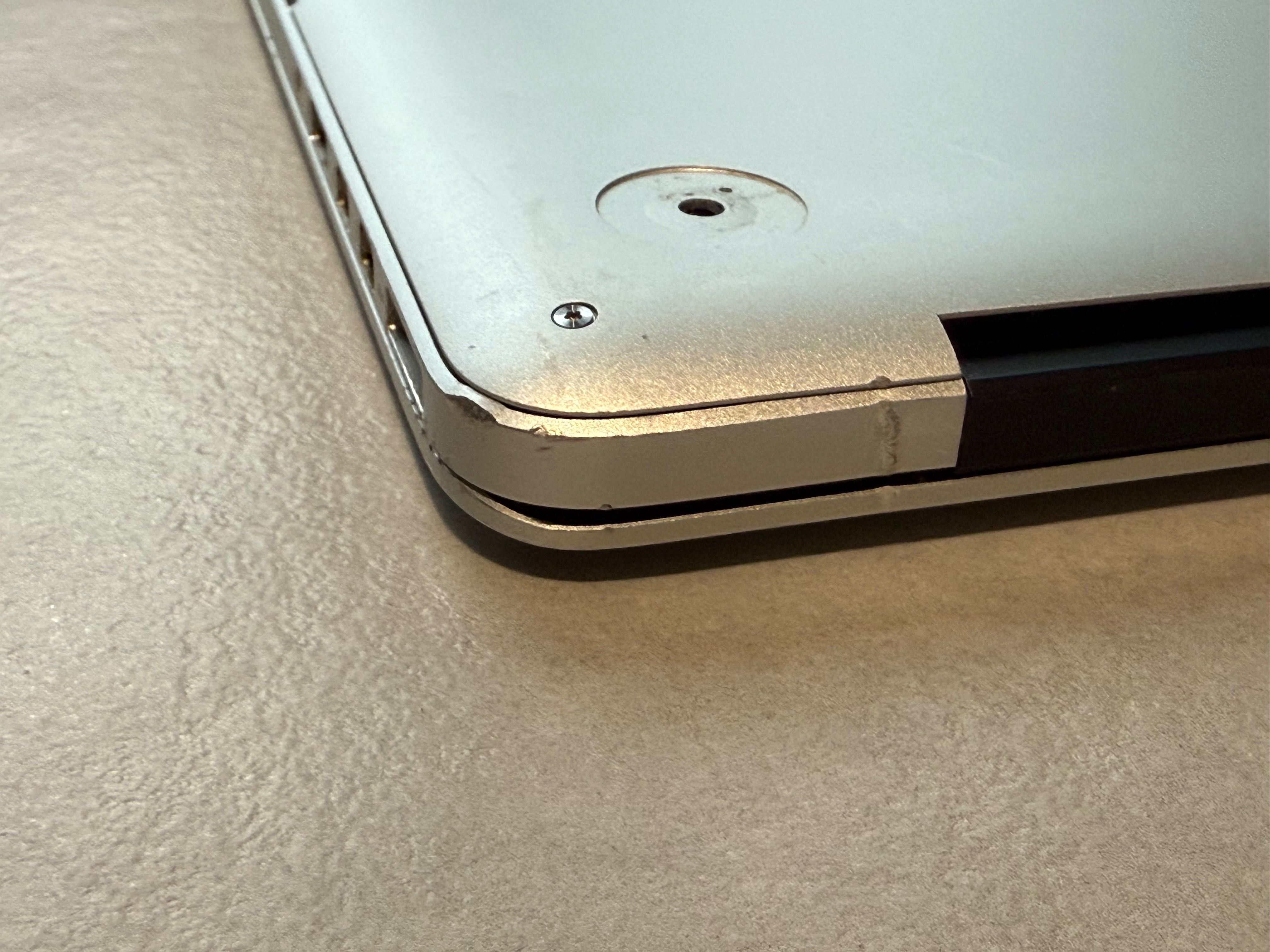 MacBook Pro A1398 Core i7 16GB