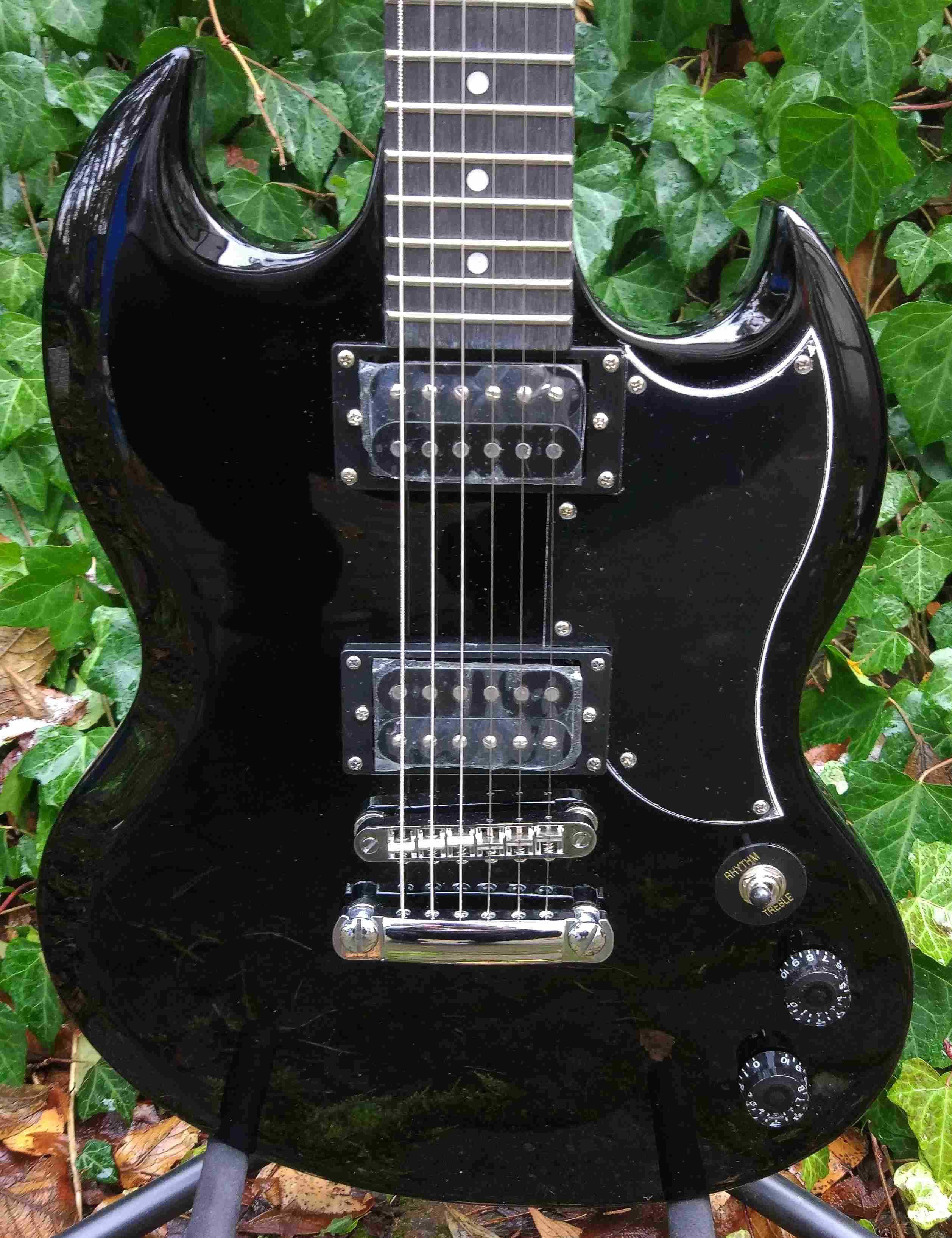 Nowa gitara elektryczna SG Harley Benton DC-200
