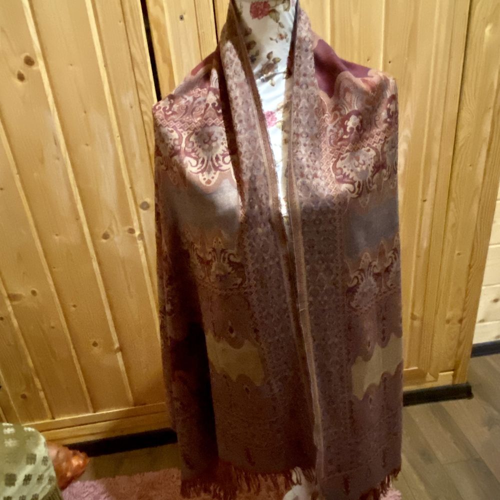Elegancki duży szal z pashminy