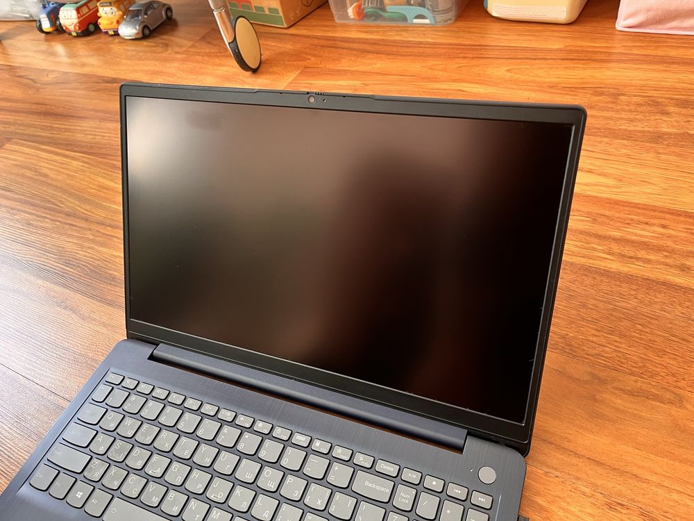Lenovo ideapad 3 touch 15.6 i5-1135g7