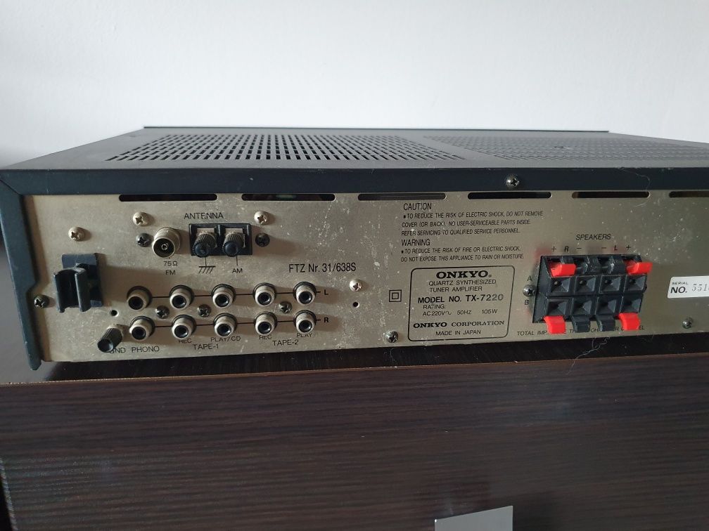 Amplituner Onkyo TX-7220