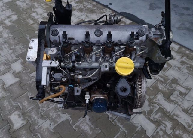 Мотор Двигун Двигатель Renault Trafic Opel Vivaro 1.9 DCI