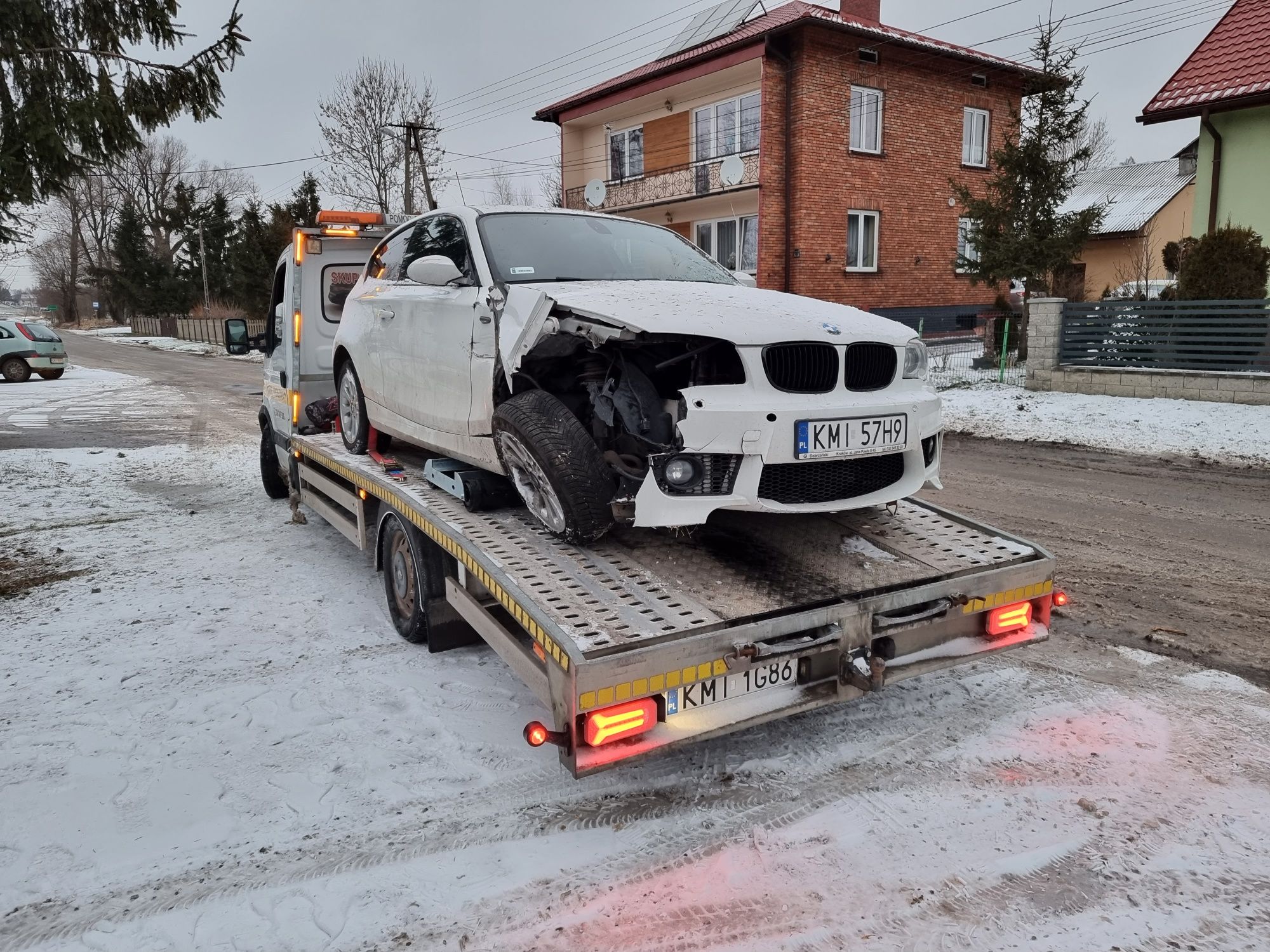 Pomoc Drogowa Laweta Najtaniej Holowanie Transport 24h Gołcza