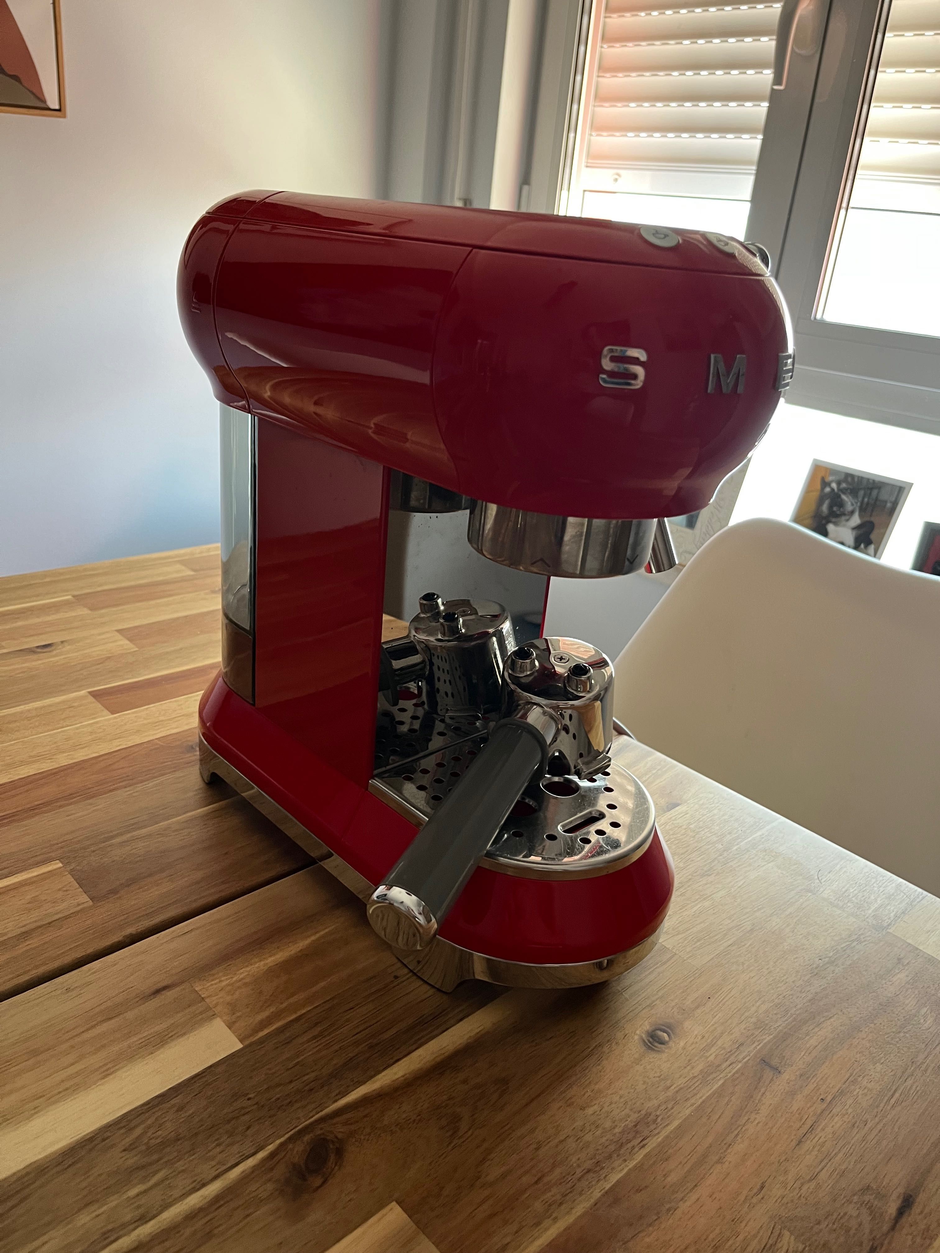 Máquina de café SMEG