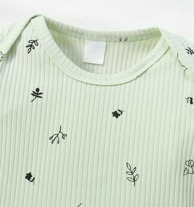 zestaw trzyczęściowy dla noworodków