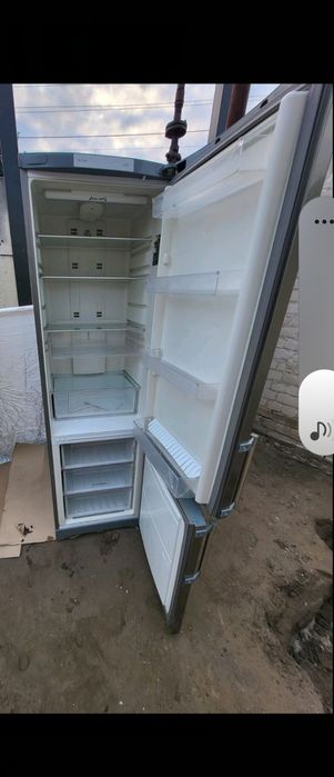 Продам хододильник Аriston NO frost