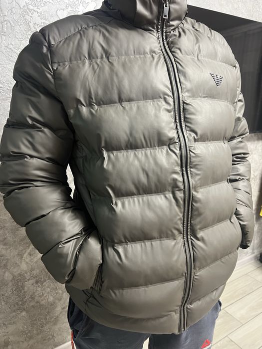 Чоловічий пуховик