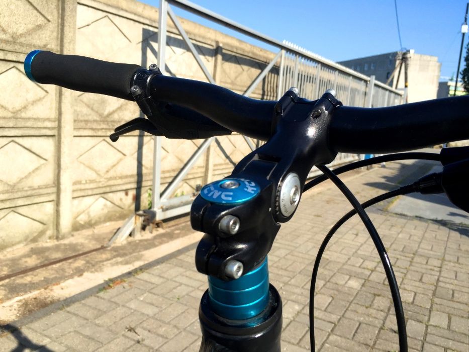 ŚLICZNY Crossowy * GRECOS URBAN 28 * Hydraulika Shimano NEXUS Prądnica