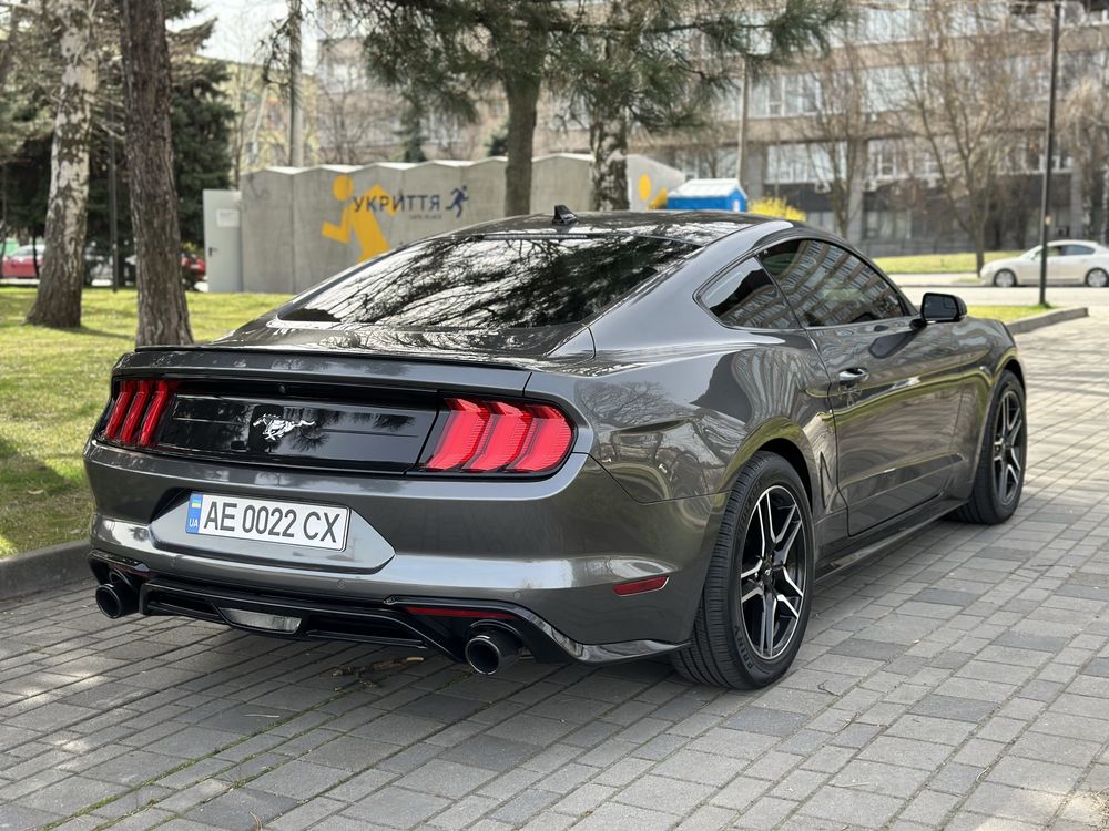 Ford Mustang 2020