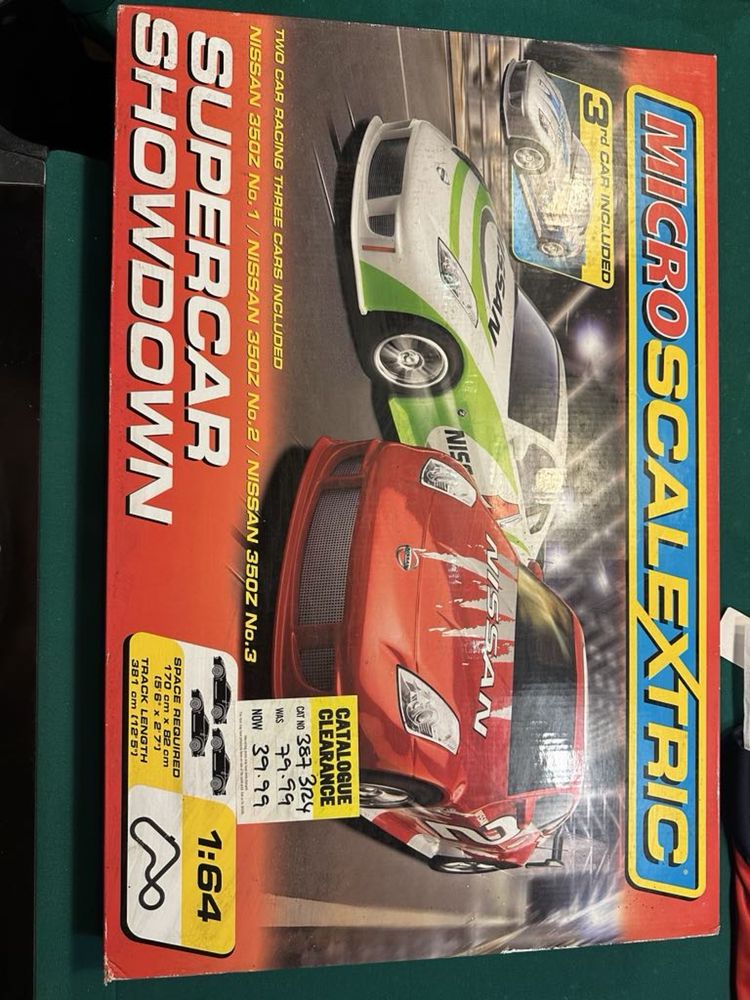 Elektryczny tor na  3 x nissan 370 z